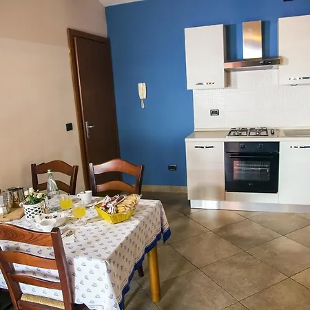 アパート Charming In With Sea View - 50 M² *